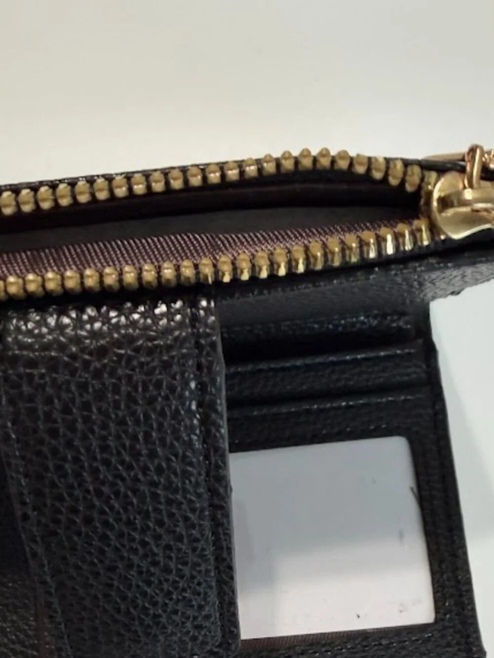 Black Pebbled Leather Zip Wallet Card Holder Compact Organizer